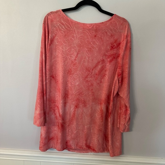 Cato Woman Salmon Pink Detailed 3/4 Sleeve Rounded Neck Blouse Sz 22/24W GUC - Picture 8 of 8